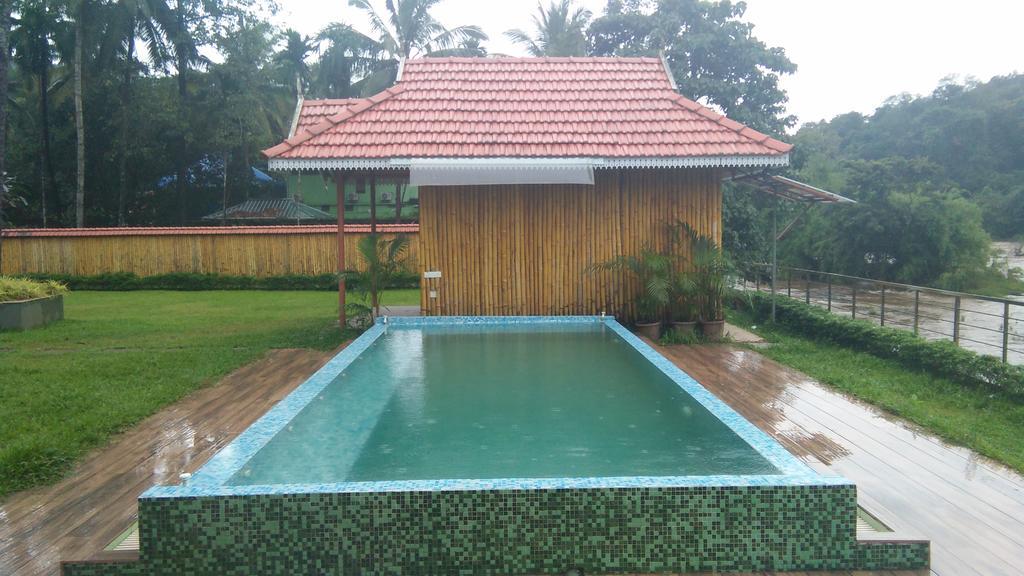Willow Heights Athirappilly Exterior photo