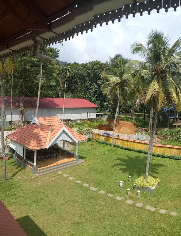 Willow Heights Athirappilly Exterior photo