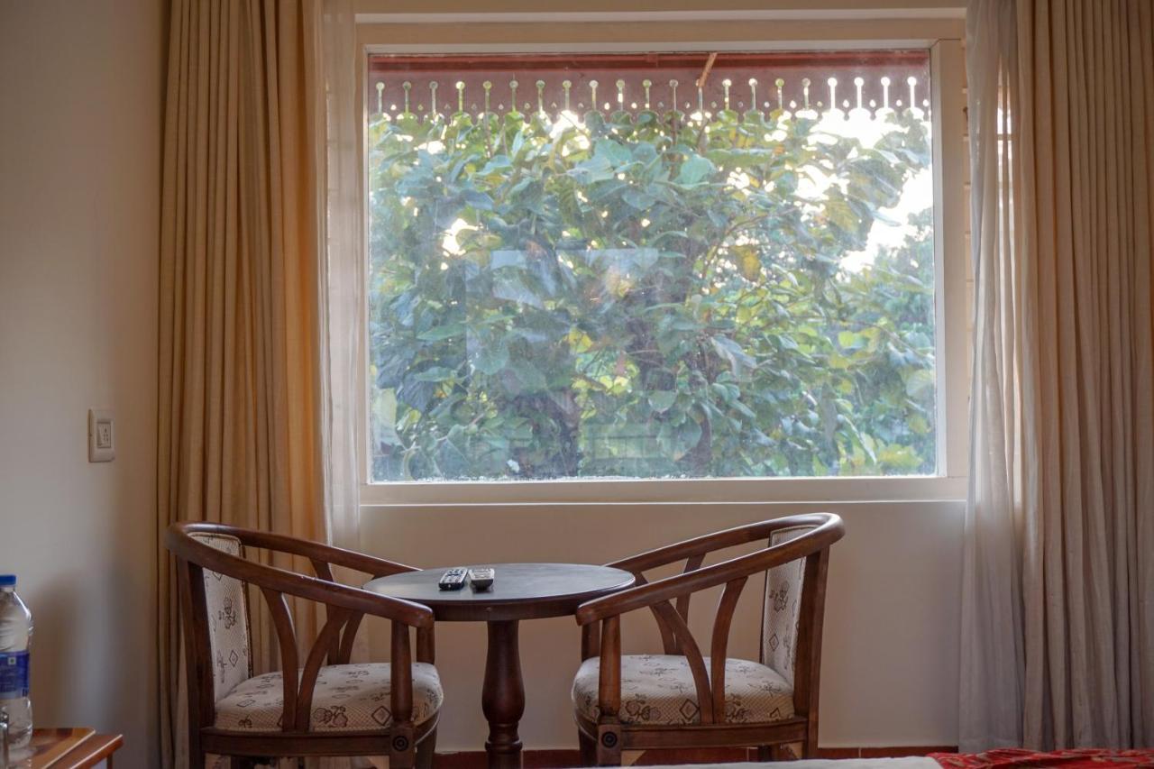 Willow Heights Athirappilly Exterior photo